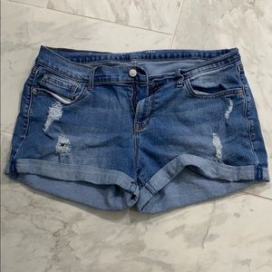 Old Navy Boyfriend Jean Shorts